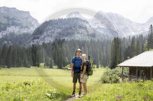 Wanderer auf der Wasseralm im Berchtesgadener Land